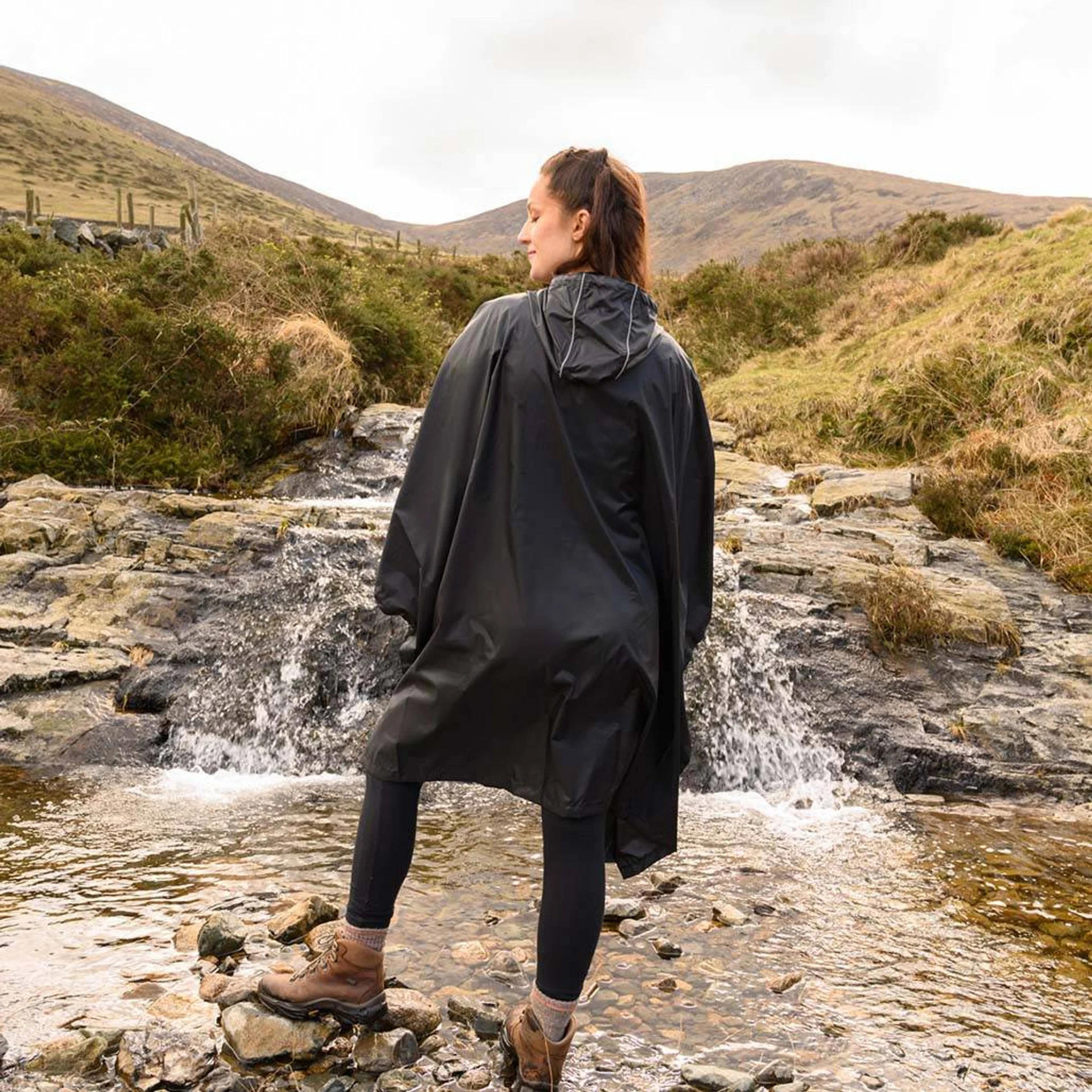 PONCHO MAC IN SAC ORIGIN 2 - Imagen 4